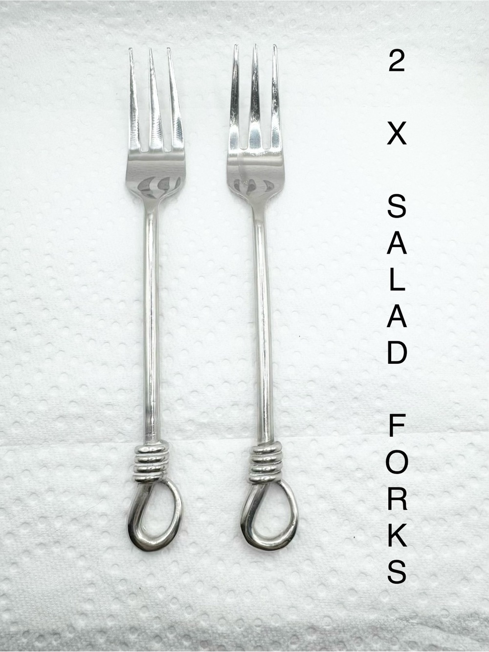 Gourmet Settings Twist 18/10 Stainless Steel Flatware 16 Piece Set - Picture 10 of 16
